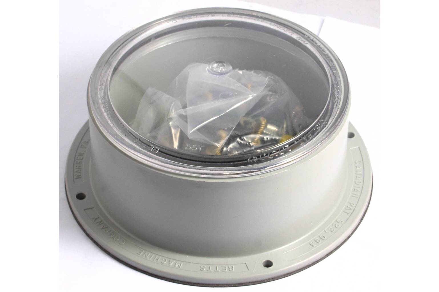 Grote JUNCTION BOX WITH SURFACE MOUNT TERMINAL DISC gro470041ea